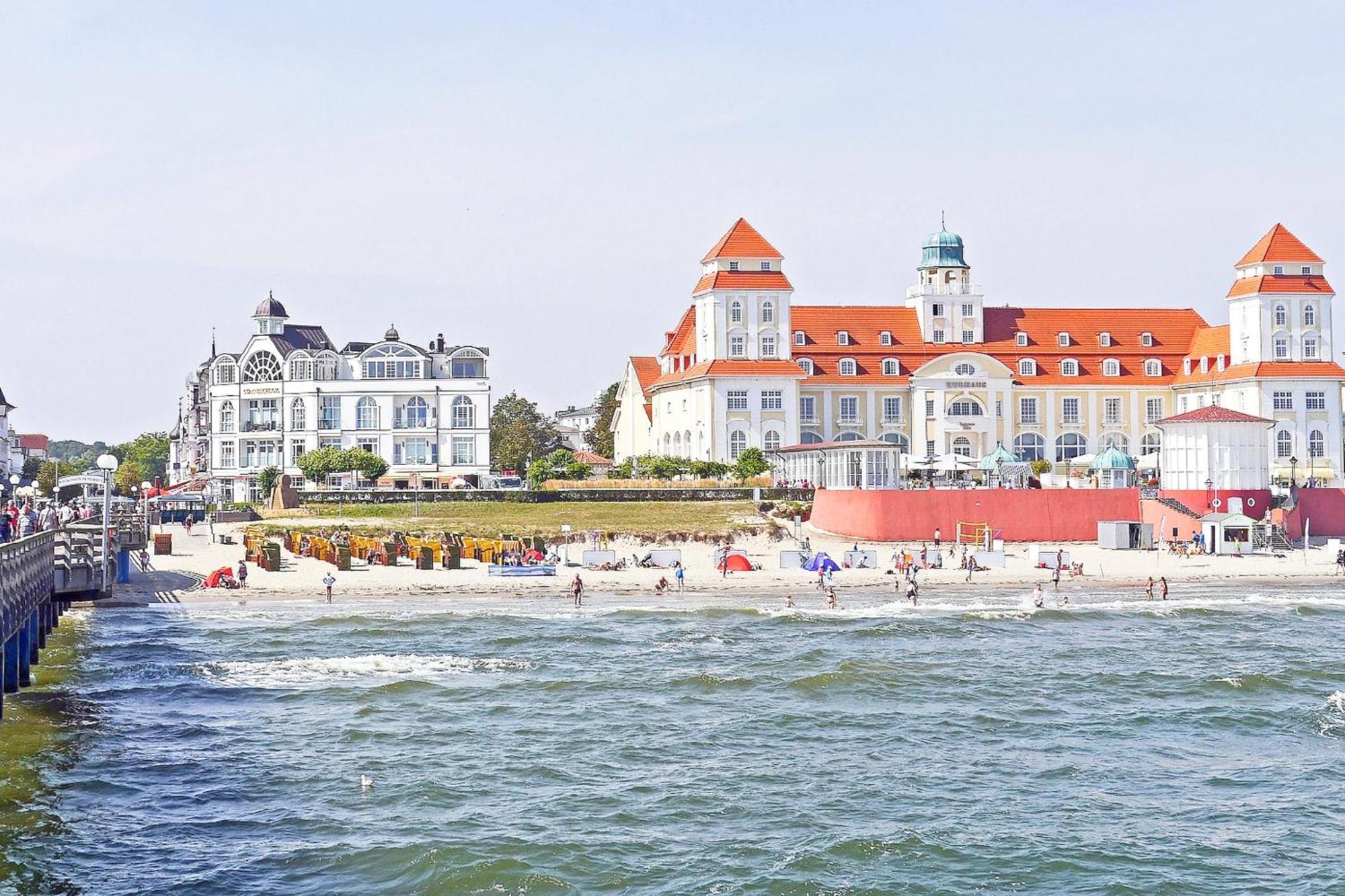 Ostsee Nr 22, Strandnah, Balkon, Meerblick, Strandkorb Saisonal Apartment Ostseebad Binz